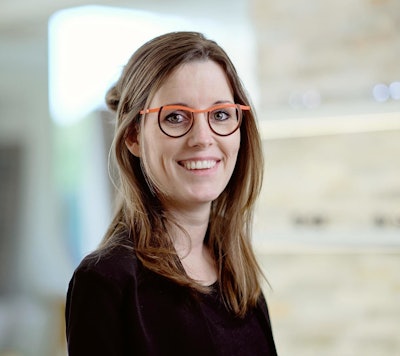 "De meeste reacties krijg ik altijd als ik mijn Theo bril draag. Iedereen wil hem dan bij zichzelf even passen.